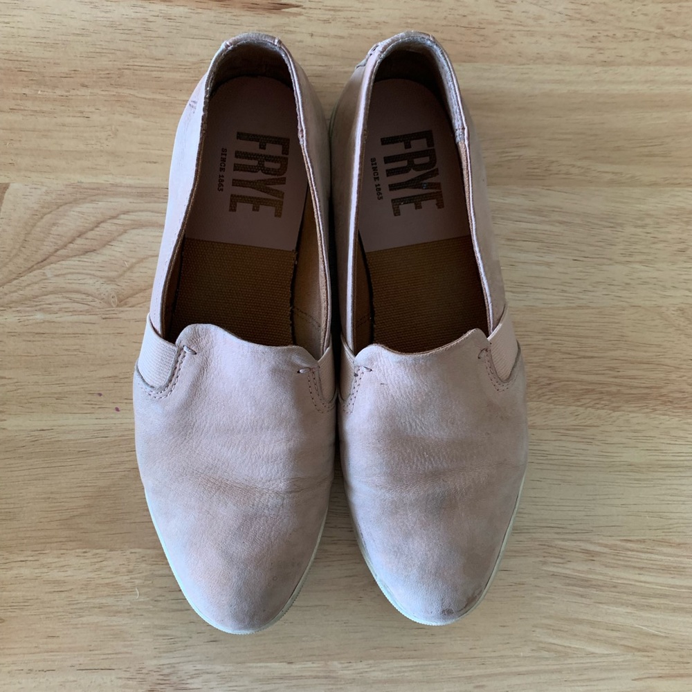 Frye flats